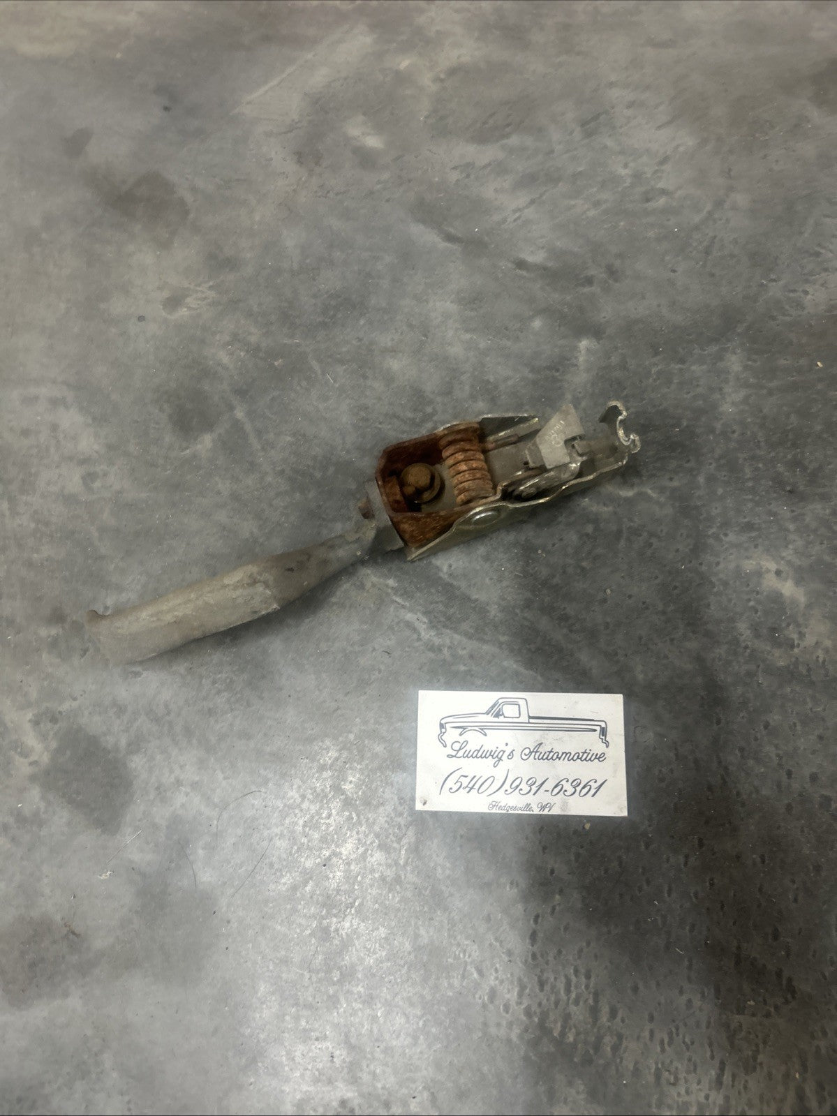 1992-1996 Ford Truck F150 F250 F350 Passenger RH Interior Inner Door Handle OEM