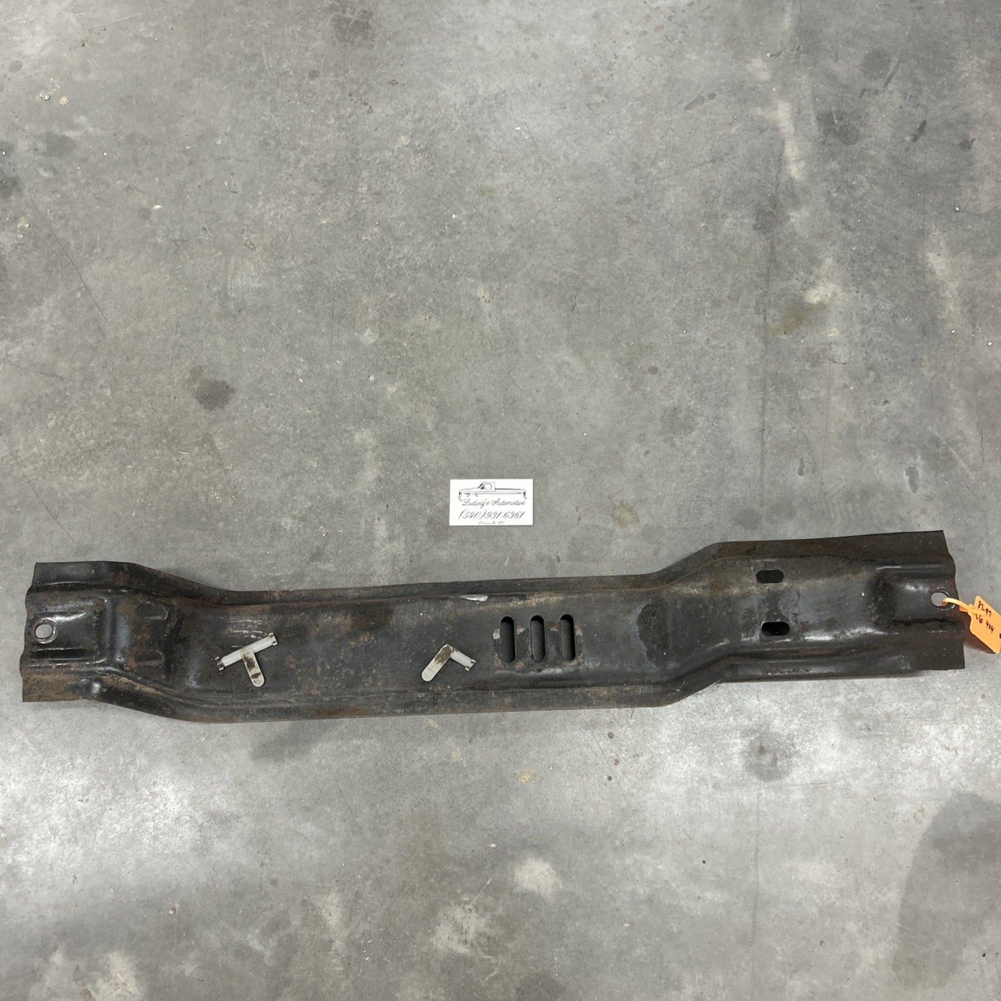 87-97 F150 F250 F350 4x4 C6 transmission crossmember