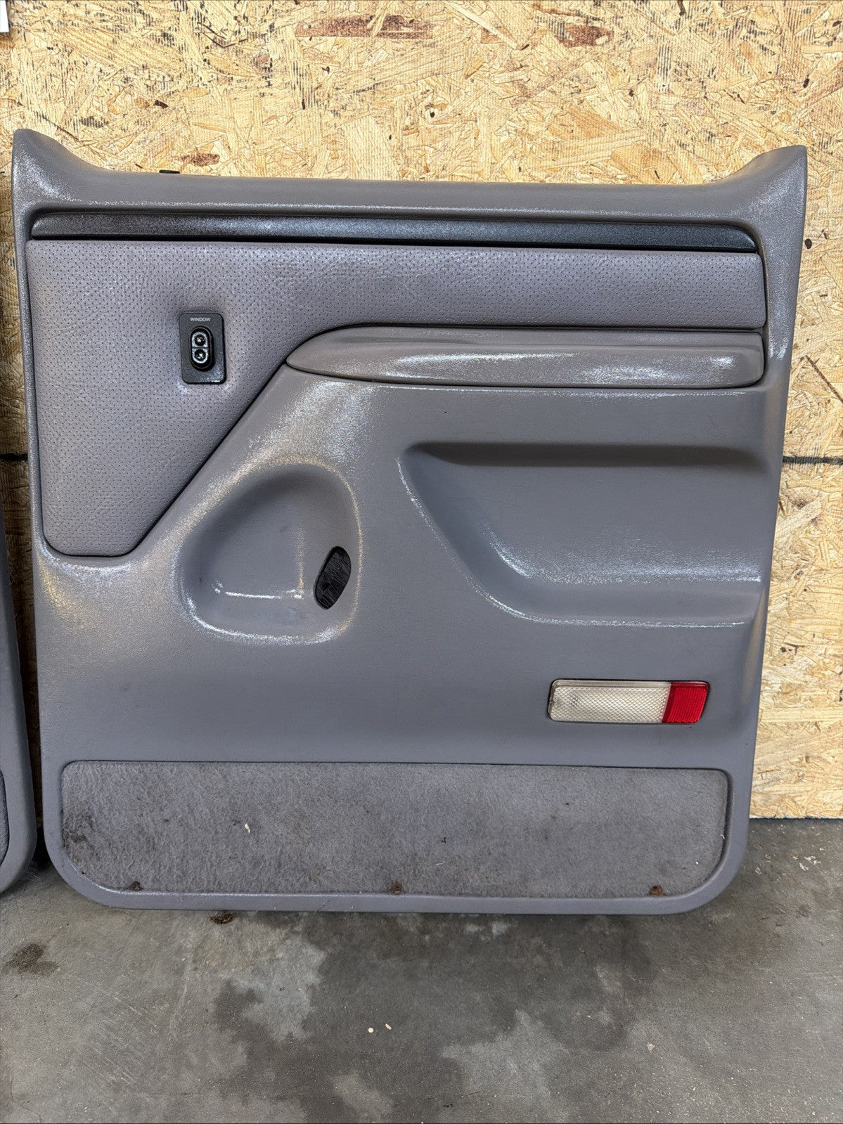 1994‑1997 OBS Ford F250 F350 Rear Crew Cab Door Panels POWER Opal Gray OEM PAIR