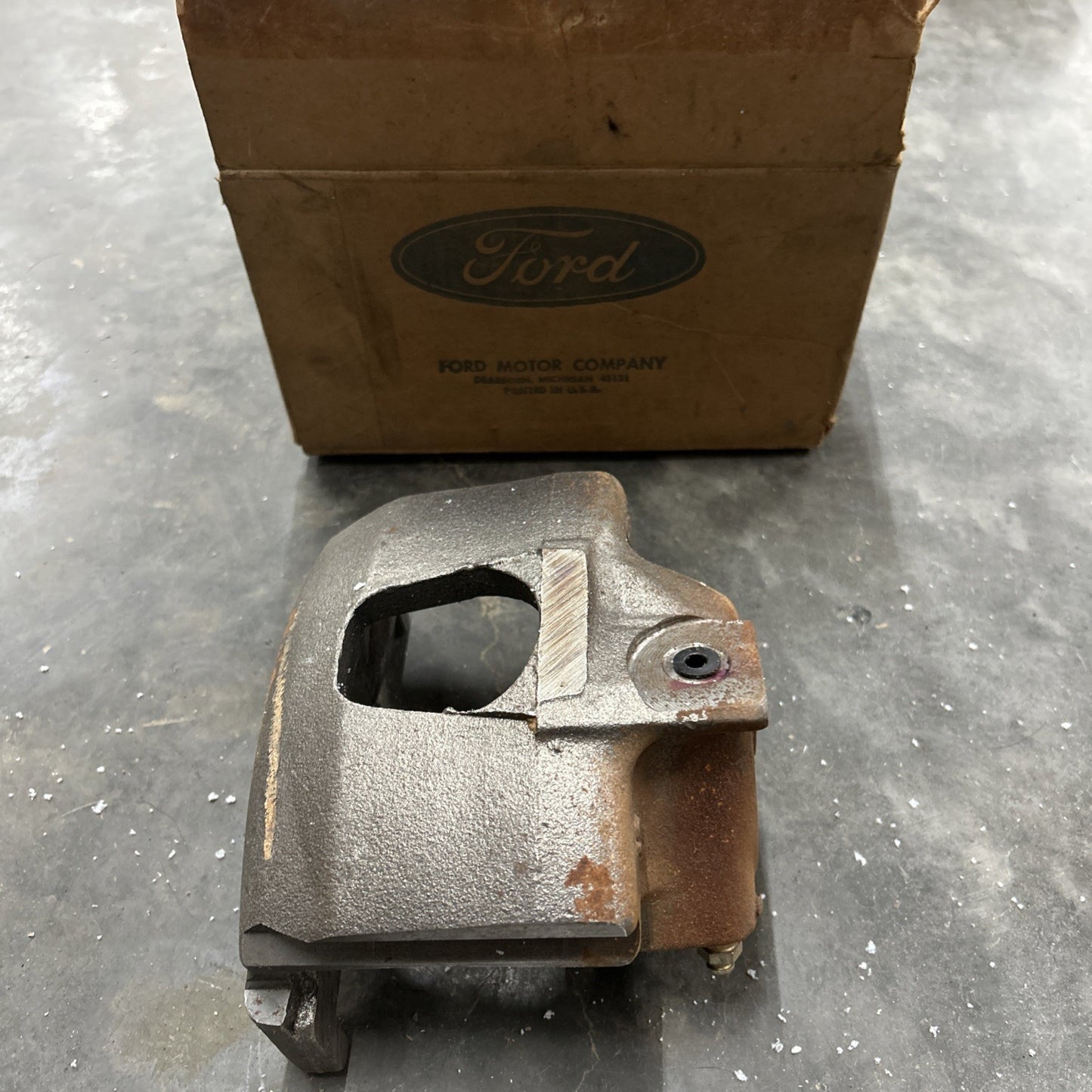 E6TZ-2B120-a Brake Caliper N.o.s. Ford 