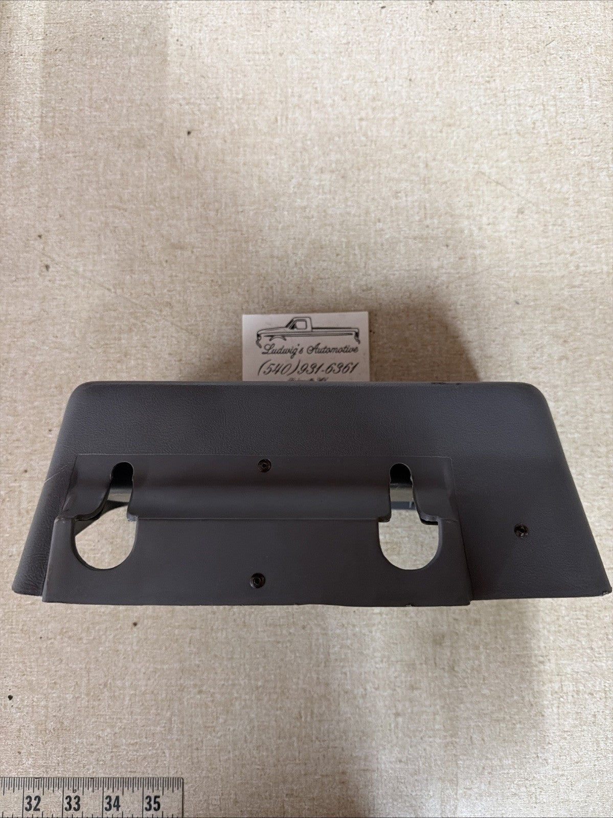 92-96 FORD F150 F250 CUP HOLDER OPAL GRAY 92-96 F150 F250 CUP HOLDER OPAL GRAY