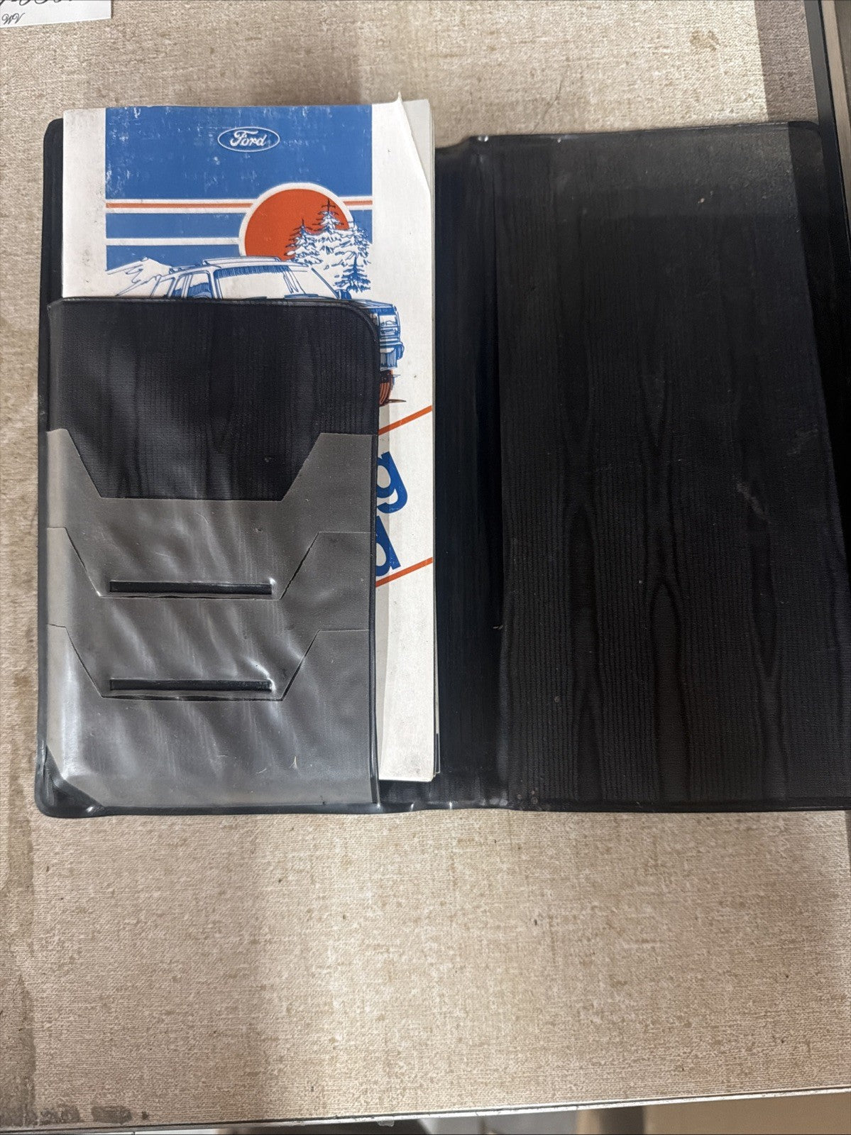 1995 Ford F-Series Maintenance Schedule Set in Storage Case F 150 250 350