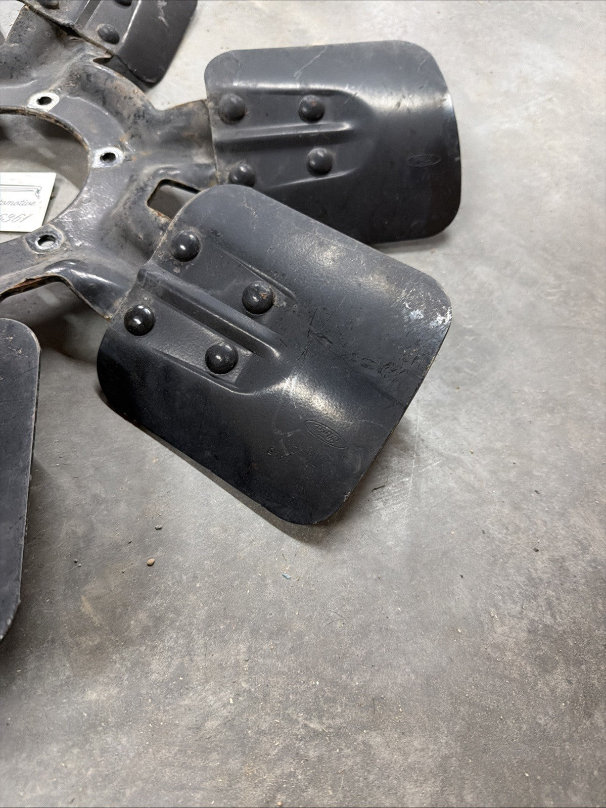 1994.5-1997 Ford F250 F350 7.3 Powerstroke  Engine Radiator  Fan No Clutch