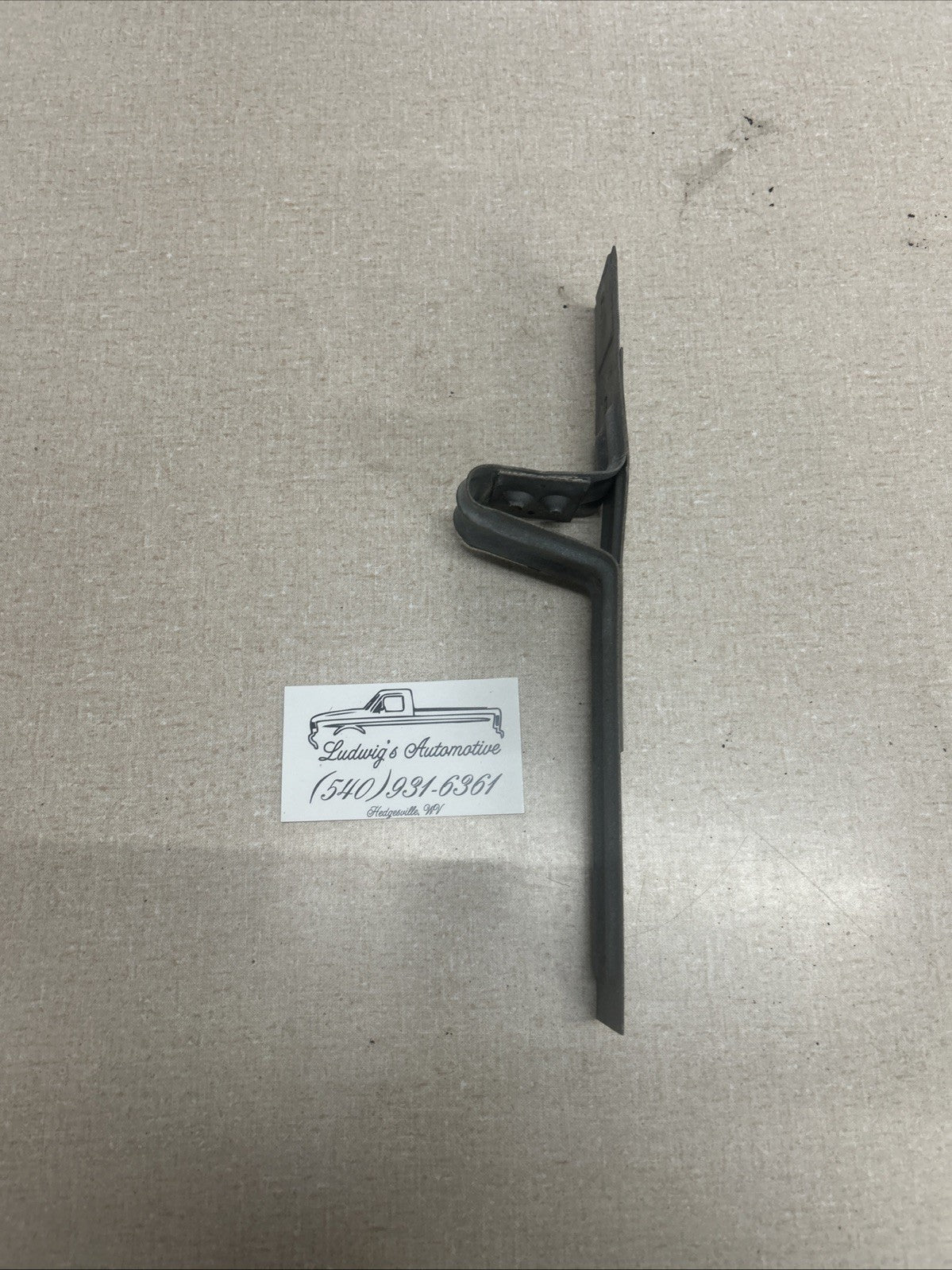 87 - 91 FORD F150 BRONCO F250 F350 DOOR PANEL ARMREST SUPPORT BRACKET RH LH OEM