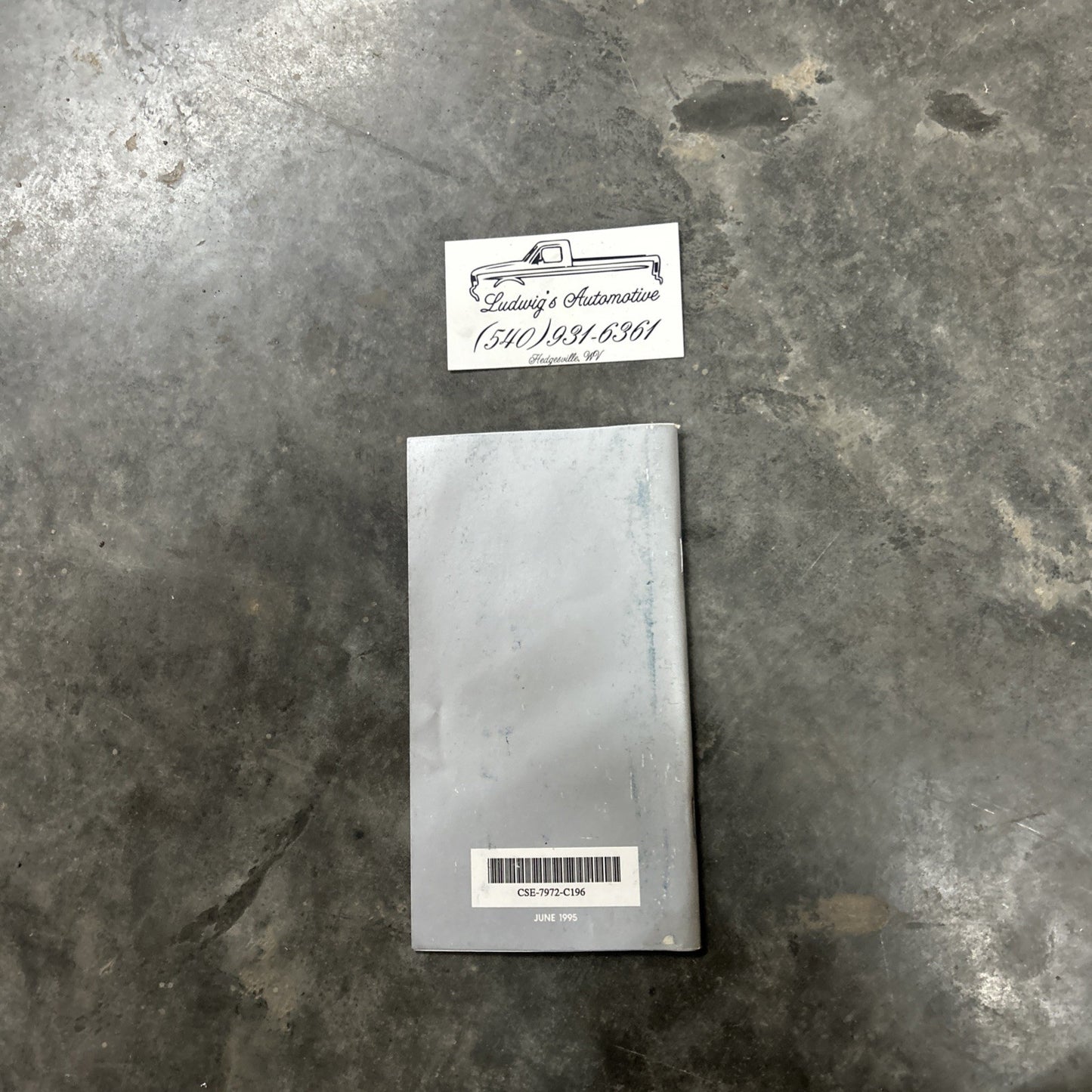 Warranty Manual Booklet 1996 Ford Mustang Bronco F150 F250 Crown Victoria Ranger